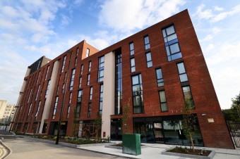 Roebuck Plaza, Warrington